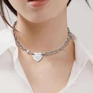 Return to Tiffany heart tag chain link choker in silver